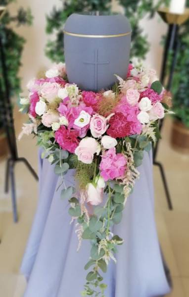 Décors d’Urne Fleuris à Paris 5e Arrondissement par Fleurs d’Auteuil