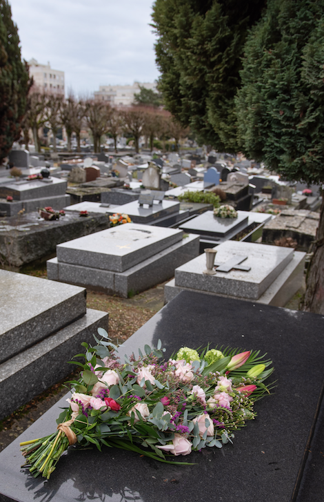 Gerbes à la Main pour Obsèques à Boulogne-Billancourt