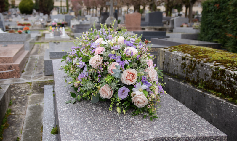 Raquettes de Fleurs à Paris 17e Arrondissement par Fleurs d’Auteuil