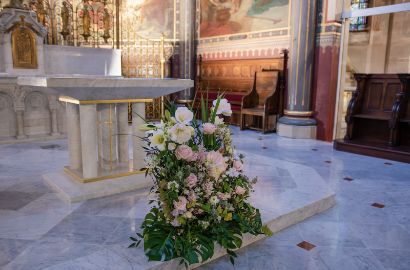 Devants de Tombe Fleuris à Paris 17e Arrondissement par Fleurs d’Auteuil
